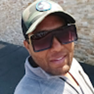 Meet your Posher, Yurisandy